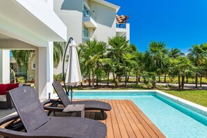 Apartment, 3 Bedrooms | Pool