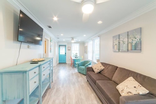 Lost At Sea | Golf Cart| Pet-Friendly