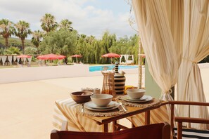 Breakfast area - Hotel Llucatx Menorca (Mercadal)