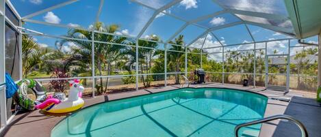 Udendørs pool, opvarmet pool