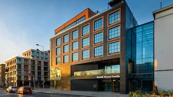 Mặt tiền nơi lưu trú