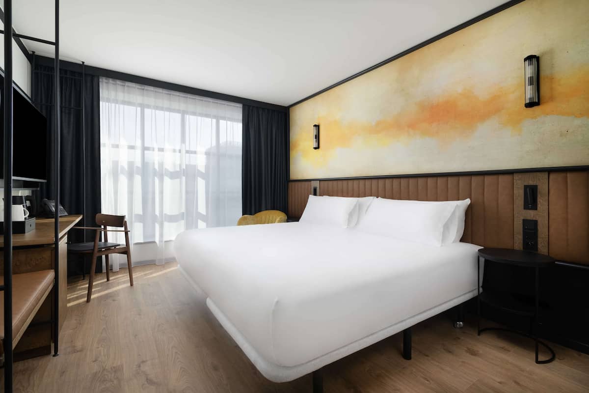 Superior Room | 1 bilik tidur, peralatan tempat tidur premium, bar mini