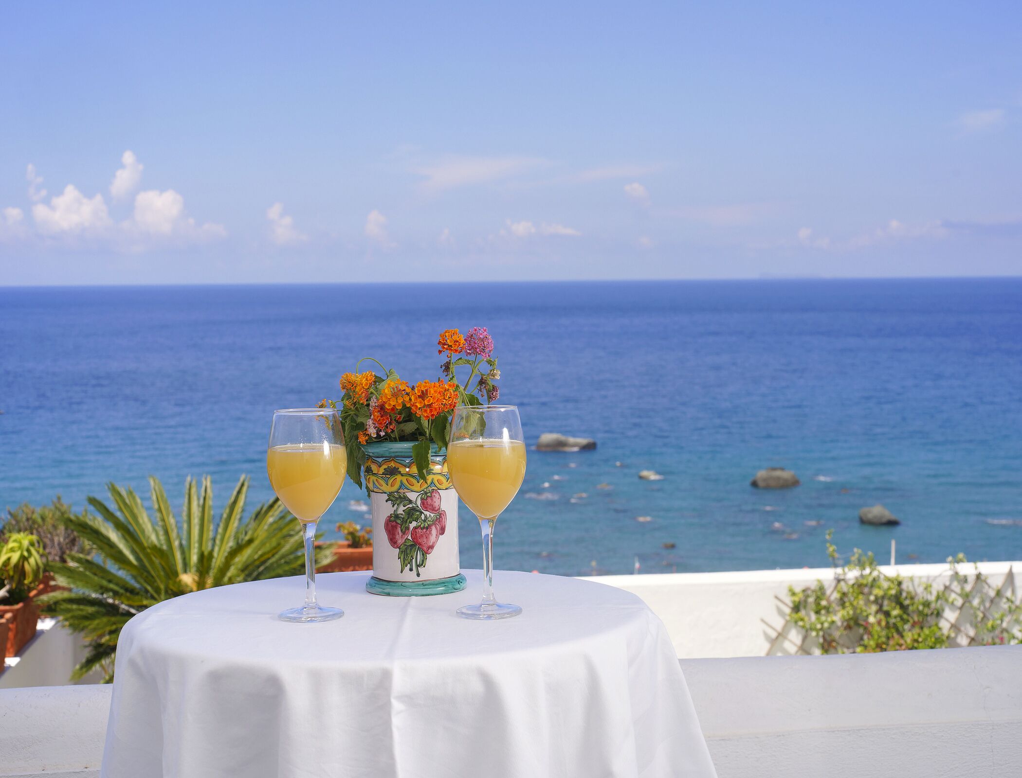 Forio- Ischia With a Breathtaking View of Citara for 6 in Communicating Rooms