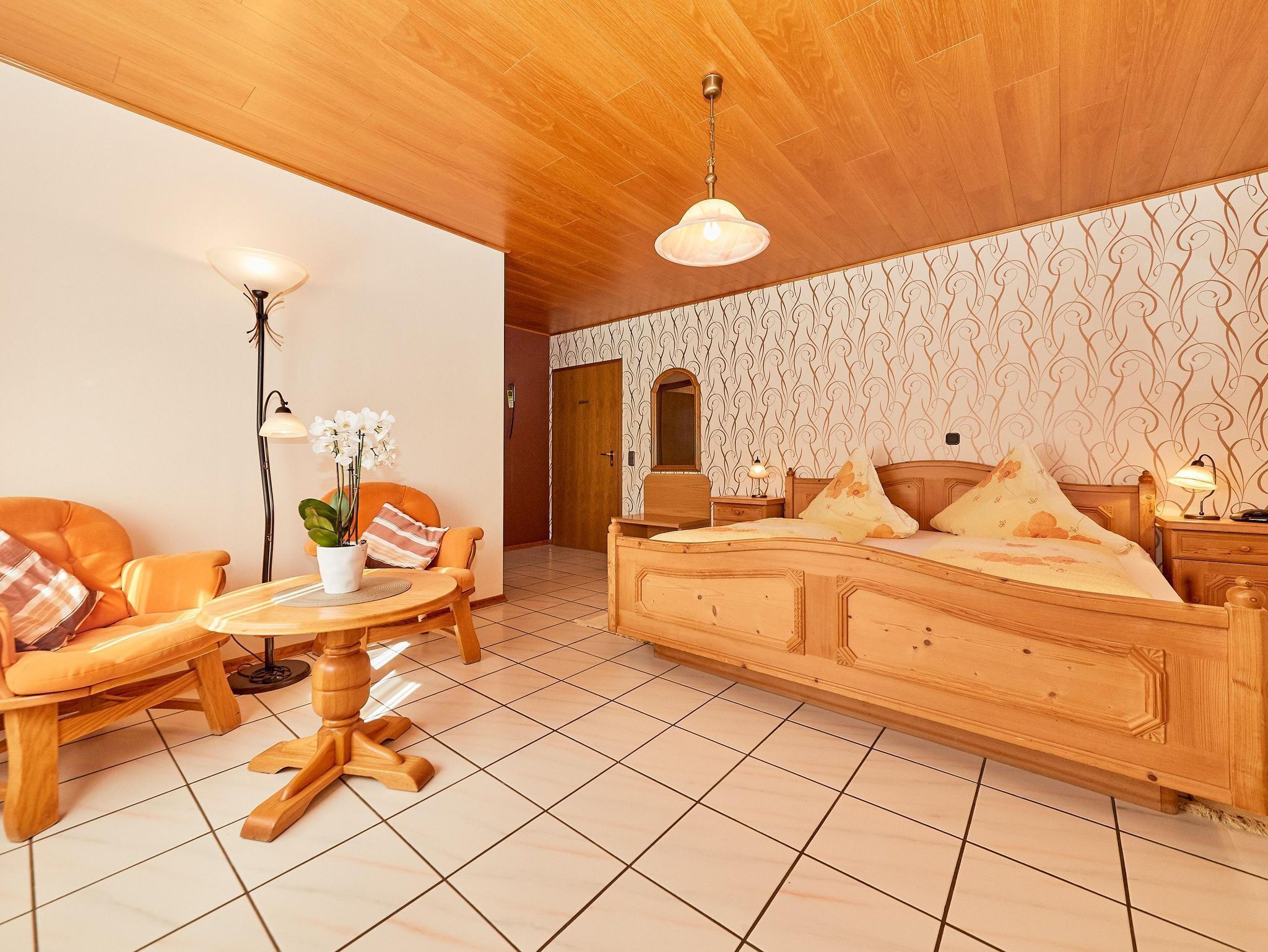 Doppelzimmer 2 - Gäste- und Weinhaus Haus Schatzgarten