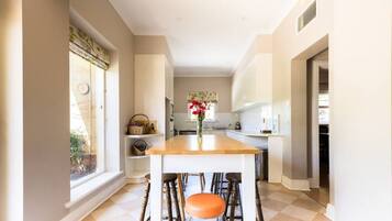 House, Accessible, Smoking | 6 bilik tidur
