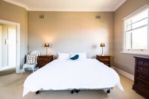 House, Accessible, Smoking | 6 bedrooms - Beautiful 2 Story Manor Close to Beach and all (Glenelg)