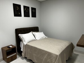 Deluxe-Apartment | 1 Schlafzimmer, hochwertige Bettwaren, Schreibtisch