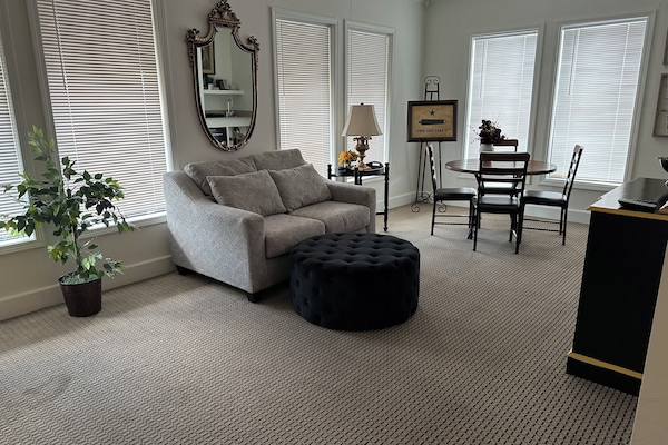 Deluxe-Suite | 1 Schlafzimmer, Zimmersafe, Bügeleisen/Bügelbrett, kostenloses WLAN