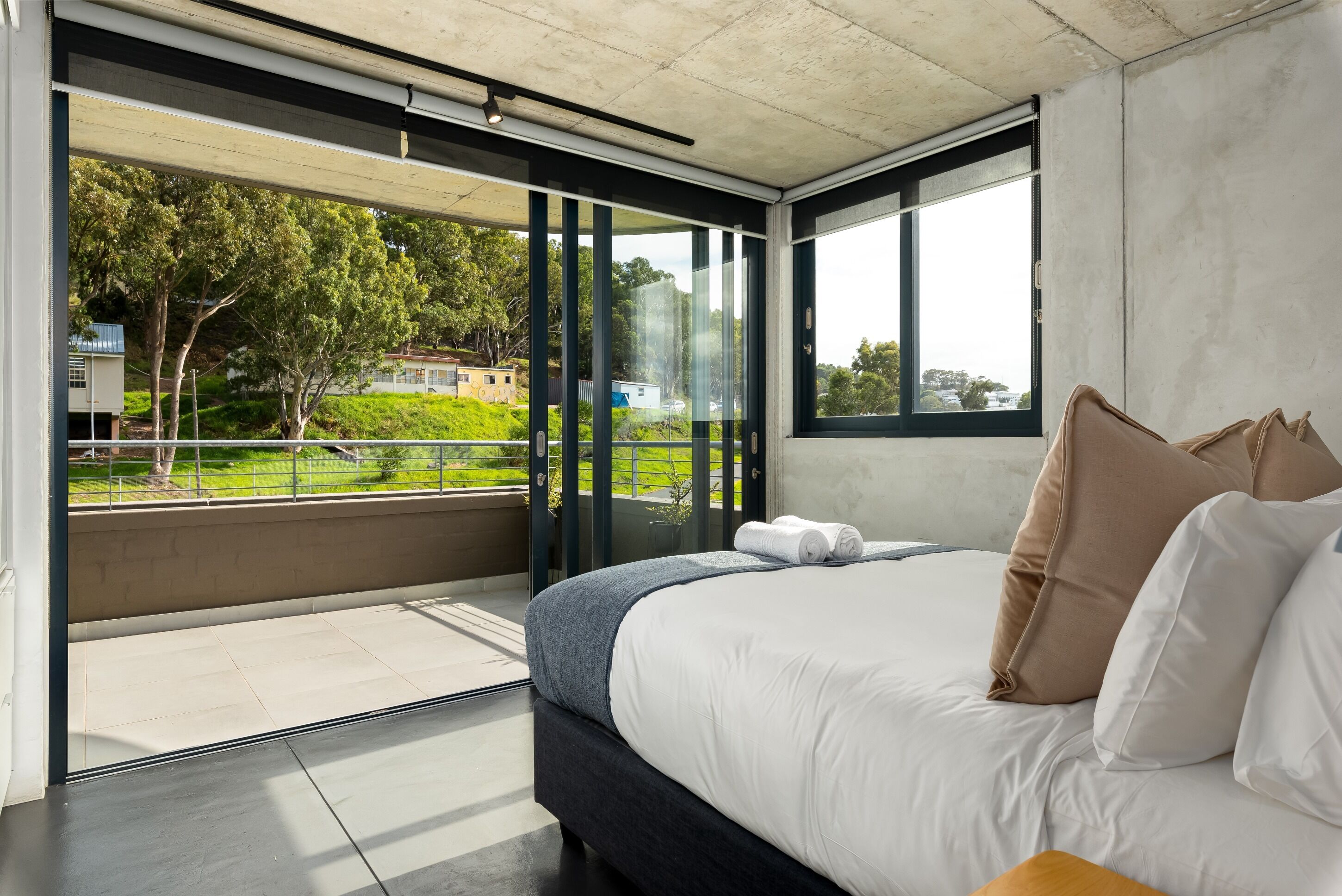 2 Schlafzimmer, Zimmersafe, Bügeleisen/Bügelbrett, Internetzugang