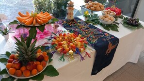 Free daily continental breakfast  - Vinsea Hotel (Bellaria-Igea Marina)