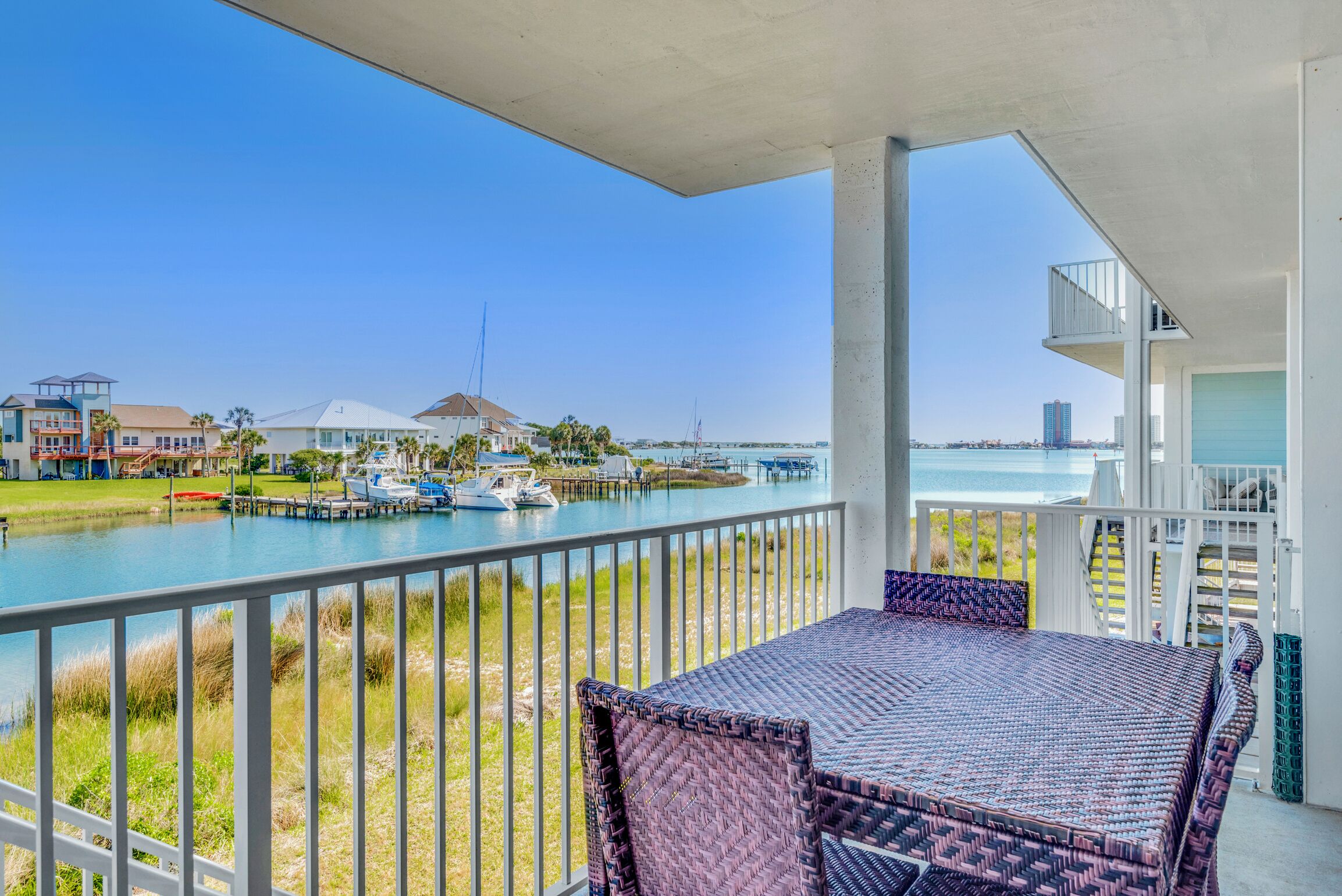 🏖️Best Discounted Snowbird Special-Walk2Beach-Sound Views-Garage-2BR Villa Sabin