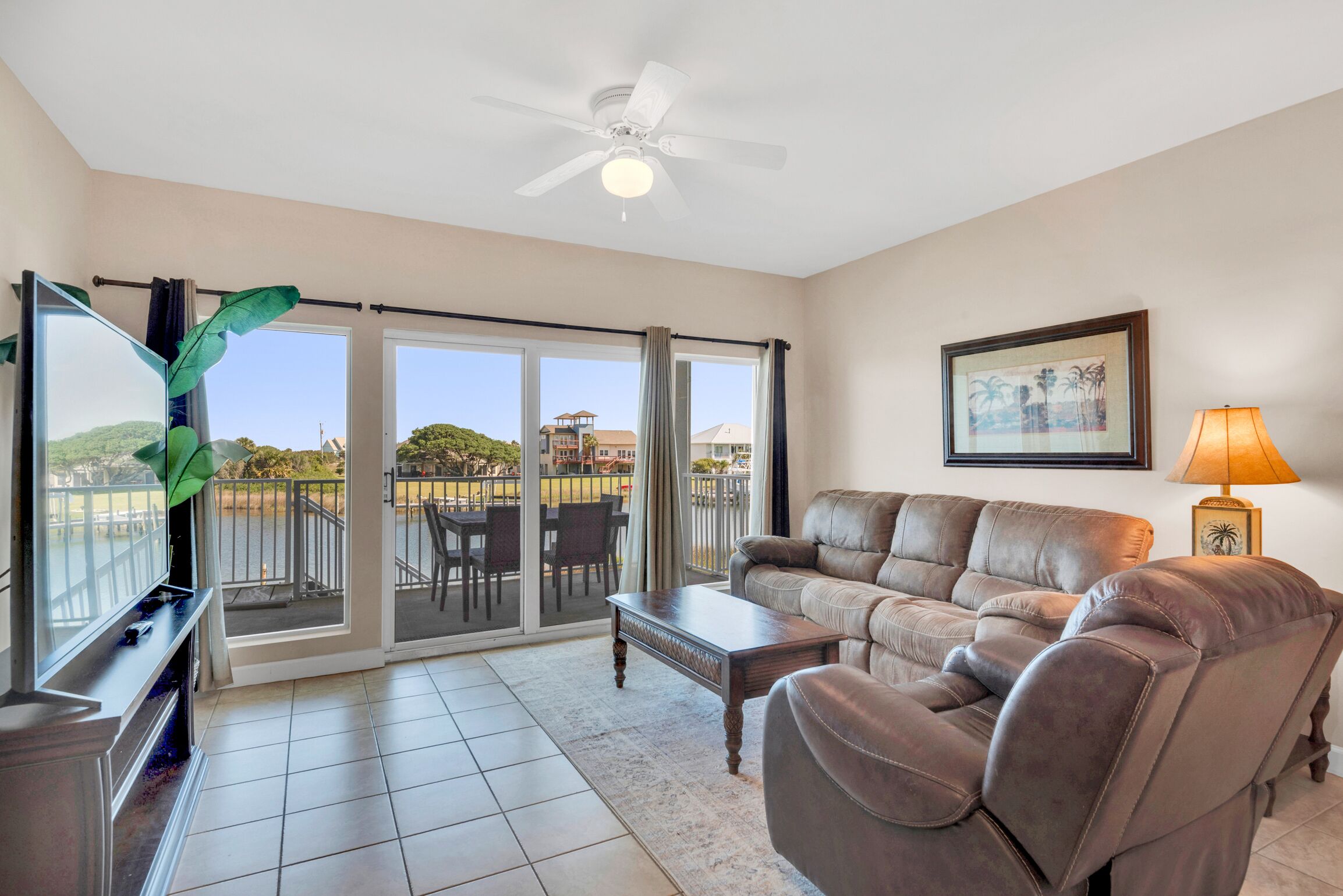 🏖️Best Discounted Snowbird Special-Walk2Beach-Sound Views-Garage-2BR Villa Sabin