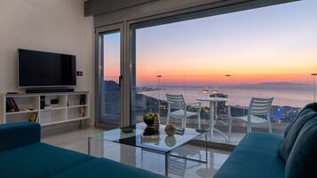 Apartamento, 3 habitaciones, fumadores, balcón | Servicio de la habitación