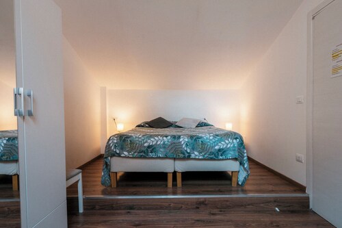 Guest House All'83