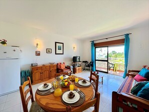 Interior - ALBUFEIRA CLASSIC 1 WITH POOL by HOMING (Albufeira)