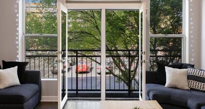 Two Story Condo in Downtown Raleigh | Free Parking