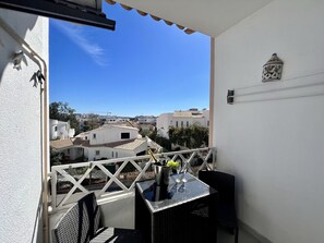 Property grounds - PRAIA DA ROCHA UNIQUE DESIGN WITH POOL by HOMING (Portimão)