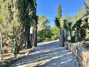 Property grounds - PORTIMÃO BELLEVUE VILLA WITH POOL by HOMING (Portimão)