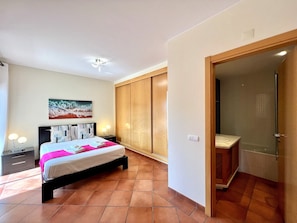 2 bedrooms, iron/ironing board, free WiFi, bed sheets - ALBUFEIRA EXPERIENCE WITH POOL by HOMING (Albufeira)