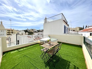 Outdoor dining - CARVOEIRO TERRACE by HOMING (Carvoeiro)