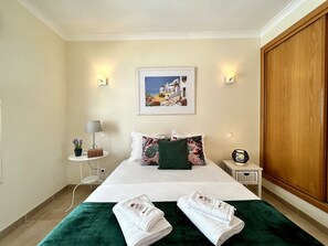 1 Schlafzimmer, Bügeleisen/Bügelbrett, kostenloses WLAN, Bettwäsche