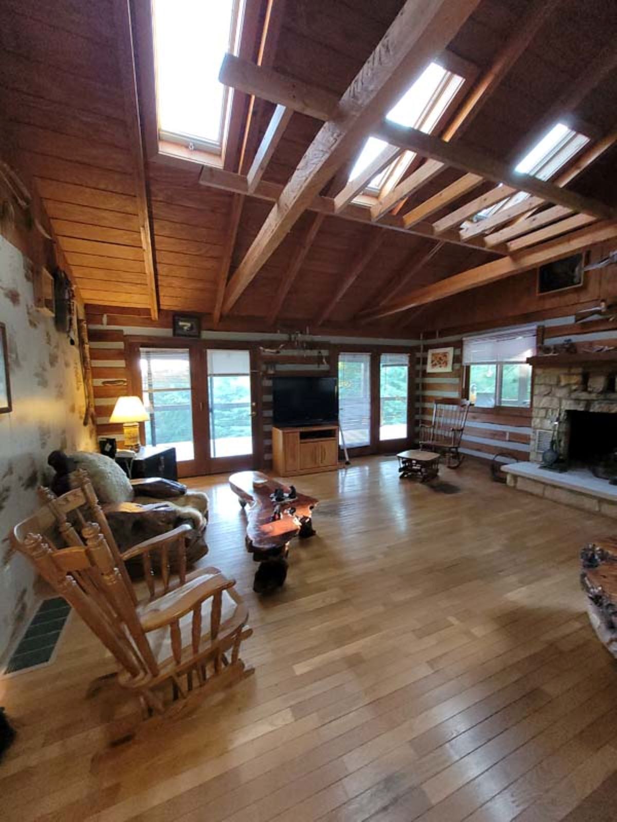 Moonlight Ridge--Secluded, Wrap around Deck, Hot Tub--Hocking Hills