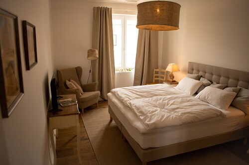 Stilvolle Wohnung im Historischen Stadtkern von L'isle-sur-la-sorgue