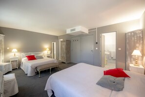 5 habitaciones, tabla de planchar con plancha y wifi gratis 