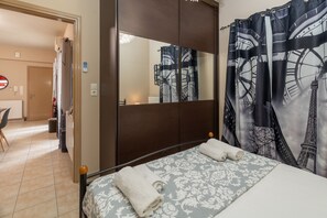 2 عدّة غرف نوم ومكواة/لوح كي وواي فاي مجانًا وملاءات أسرّة