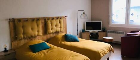 1 quarto, roupa de cama