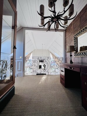 Maison, Plusieurs lits | Intérieur