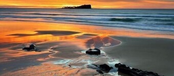 Private Mudjimba Beach Abode
