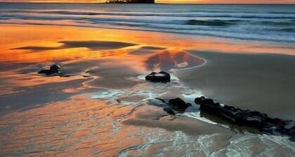 Private Mudjimba Beach Abode