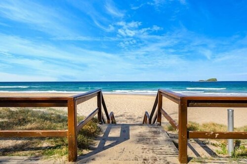 Private Mudjimba Beach Abode