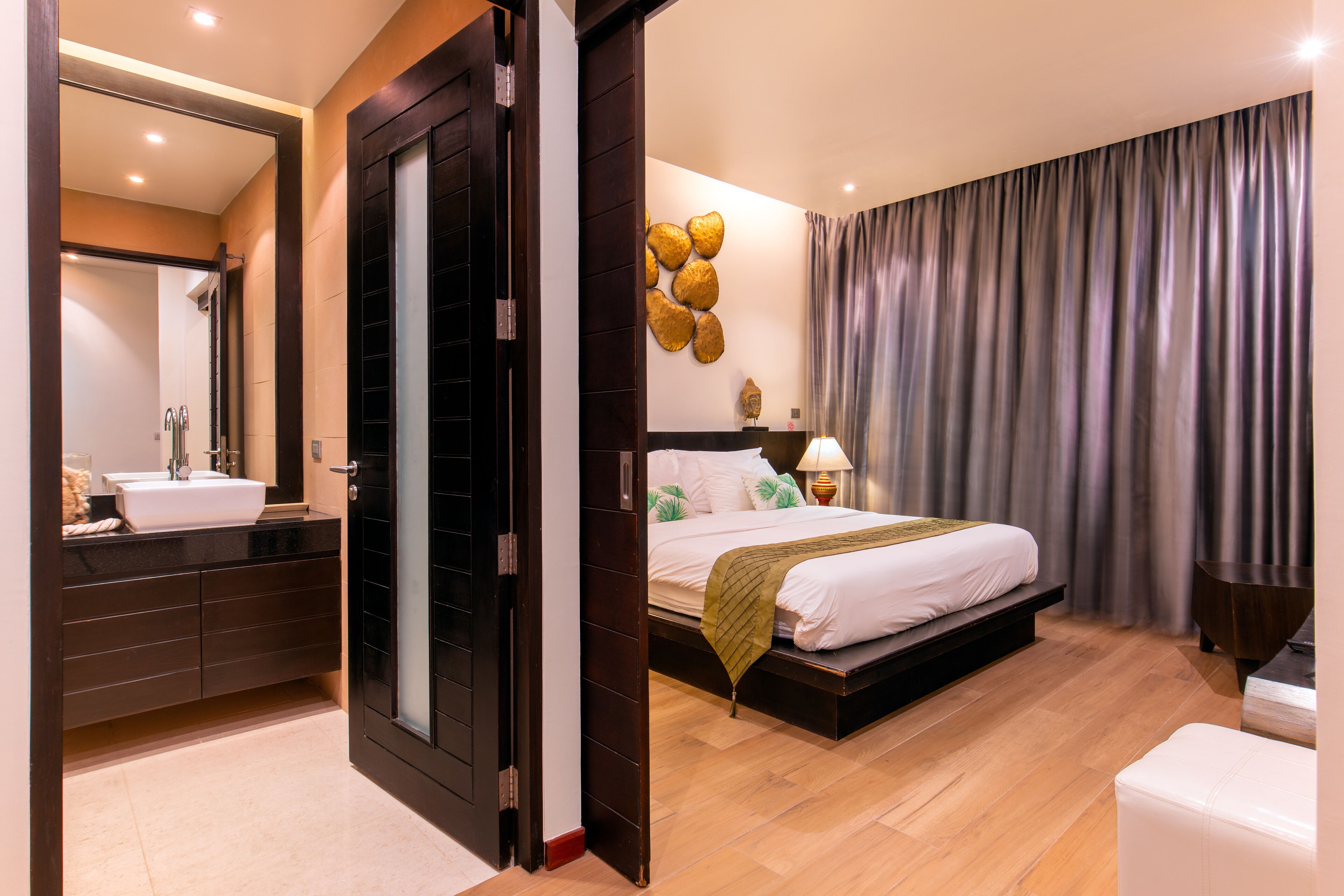 Exclusive Villa | 4 bedrooms, in-room safe, individually decorated, individually furnished