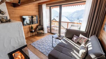 Chalet Luxe, 2 chambres, sauna, vue montagne | Coin séjour
