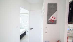 1 bedroom, iron/ironing board, free WiFi - -AR MEN- T2 AVEC TERRASSE VUE MER - PLAGE À 50 M (Concarneau)