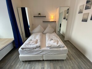 Free WiFi, bed sheets - Apartments Osterstraße (Norden)