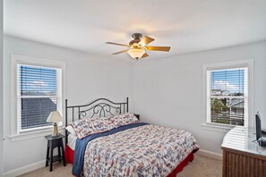 4 habitaciones, cuna de viaje, wifi y ropa de cama 