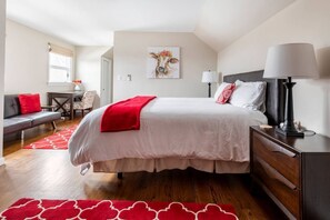 1 bedroom, desk, free WiFi, bed sheets