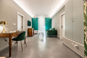 Interior - Ortigia's Queen - Two Bedroom Apartment, Sleeps 4 (Syracuse)