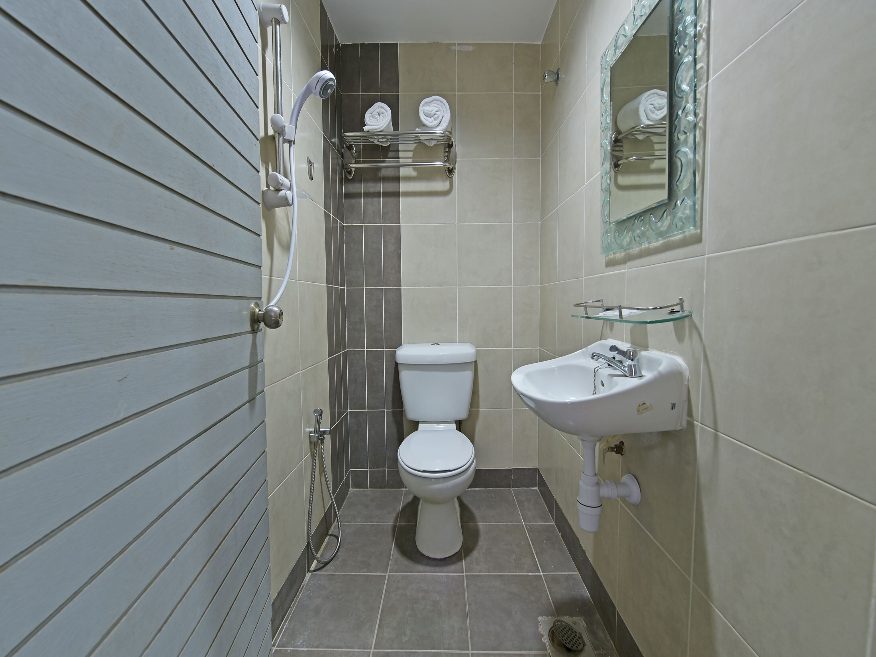 Photo - Super OYO 90780 J Hotel Bukit Bintang