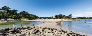 Beach nearby - -LE PHARE- FRONT DE MER À CONCARNEAU AVEC BALCON (Concarneau)
