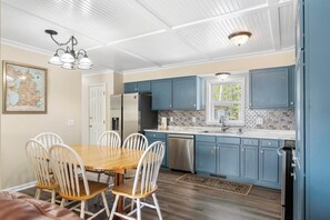 Fridge, microwave, oven, stovetop - Waterfront Cottage with Covered Boat Slip (Alanson)