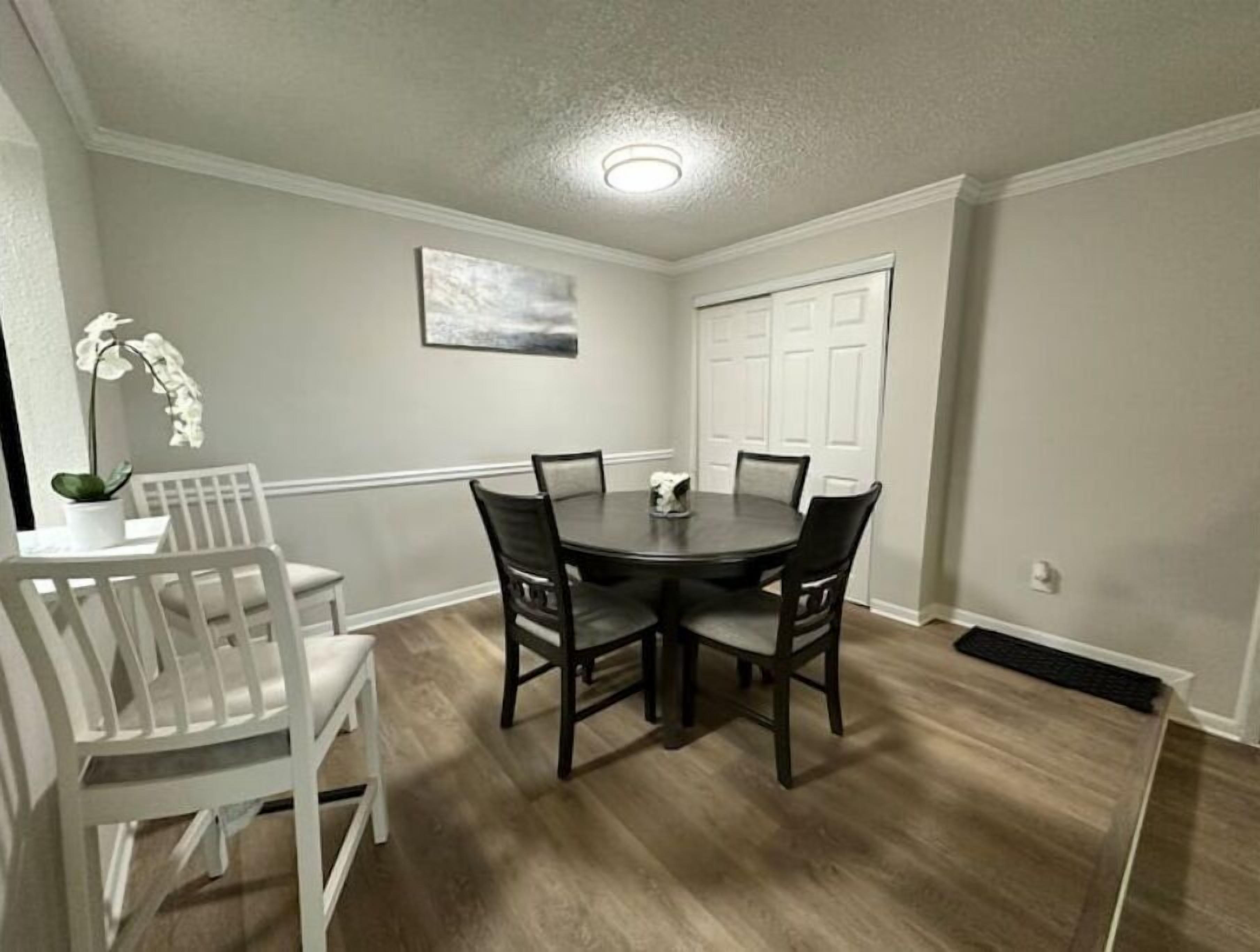 Two bedroom near Truist Park