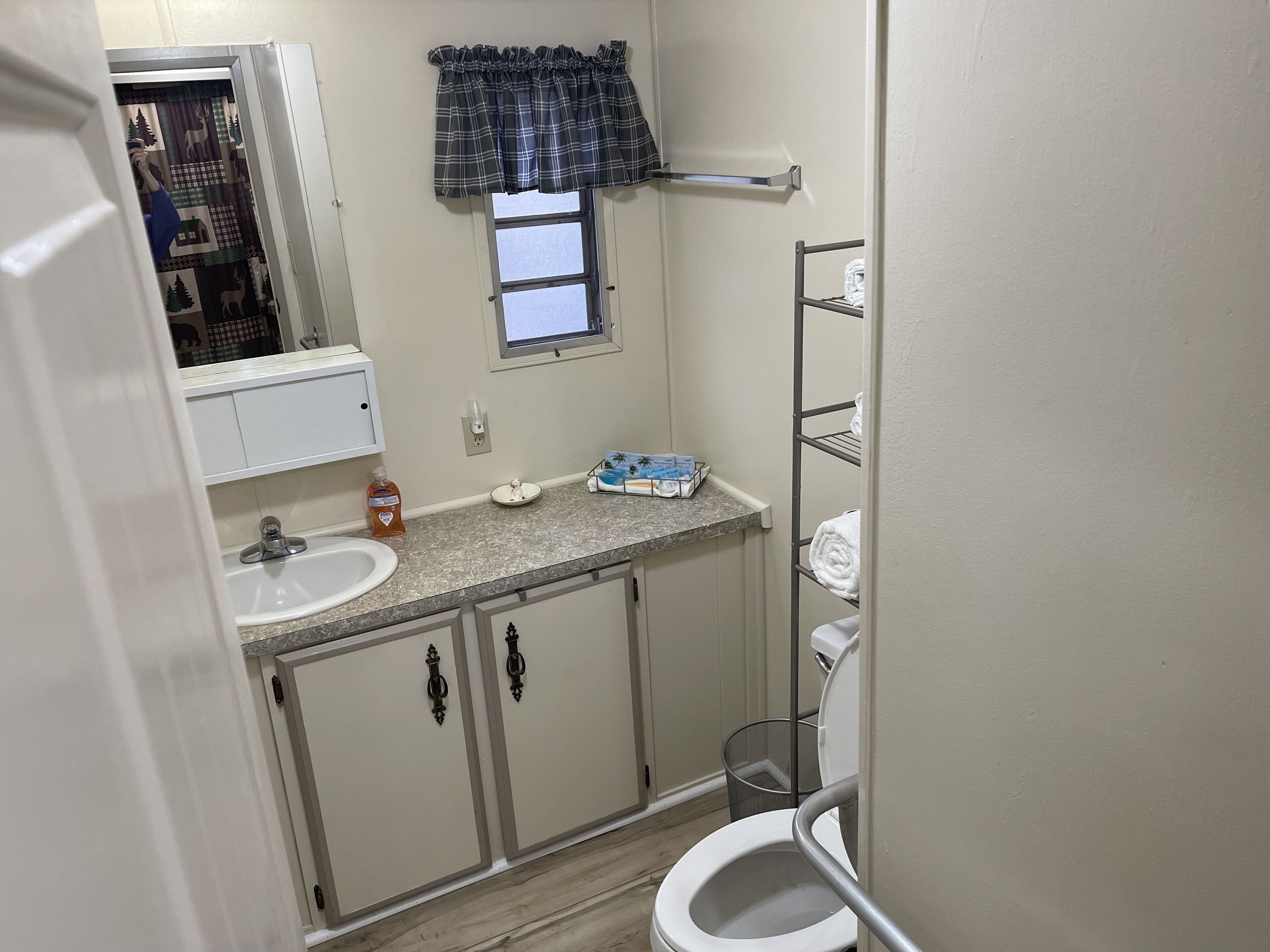 Home in the heart of Riggins!