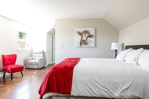 4 bedrooms, WiFi, bed sheets