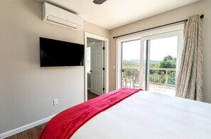 4 bedrooms, WiFi, bed sheets