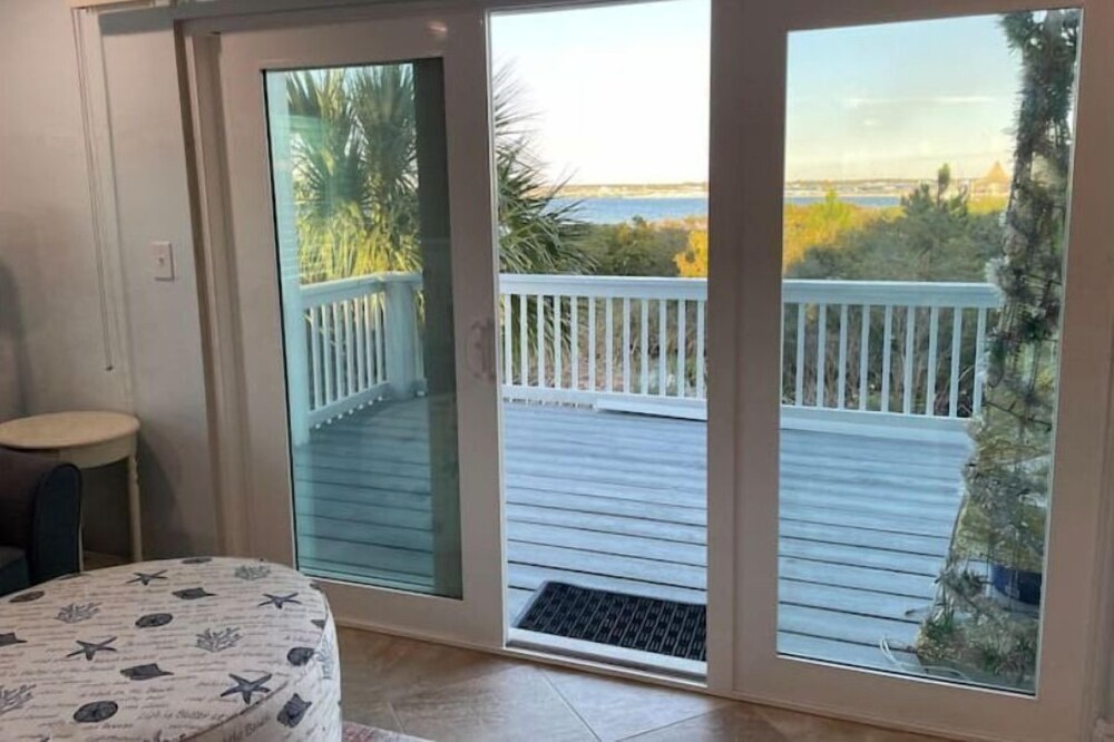 Beautiful views of the Santa Rosa Sound!