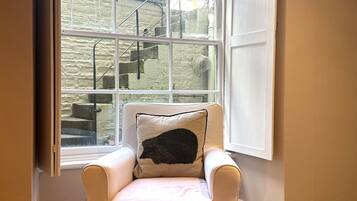 Classic-Apartment, eigenes Bad | Lounge